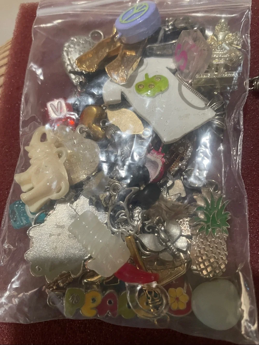 N/A girl’s necklace